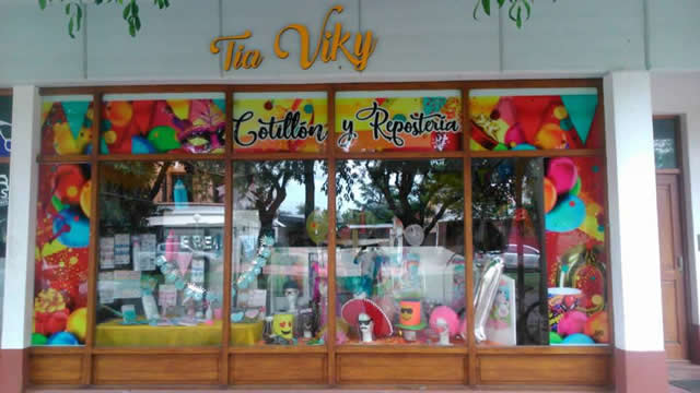 Tia Viky - Cotillón y Reposteria